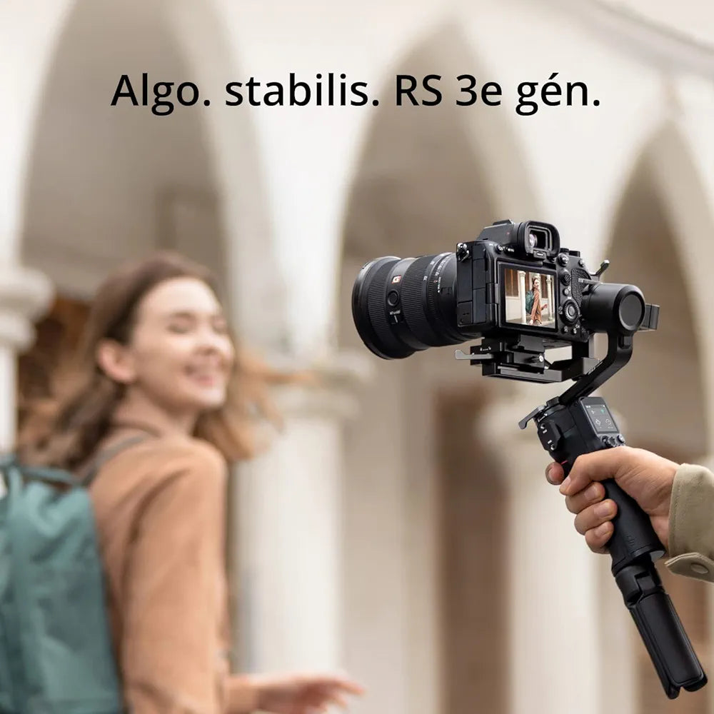 DJI RS 3 Mini, stabilisateur léger à nacelle 3 Axes pour Canon/Sony/Panasonic/Nikon/Fujifilm, Charge utile recommandée de 2 kg, contrôle obturateur par Bluetooth, Prise de Vue Verticale Native